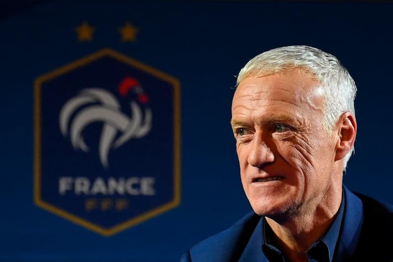 Didier Deschamps Huan Luyen Vien Tai Ba Cua Bong Da Phap 1